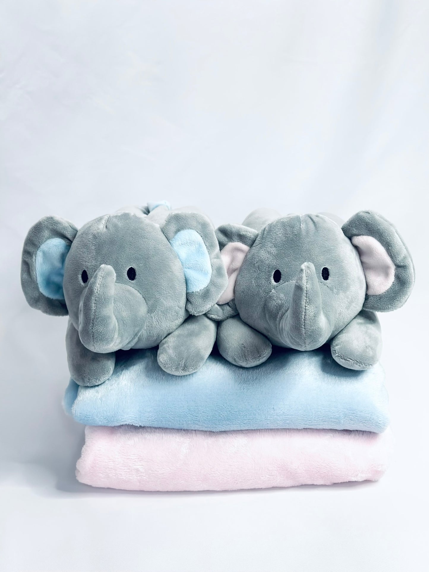 Little Elephant Dream Set: Personalized Blanket & Elephant Toy